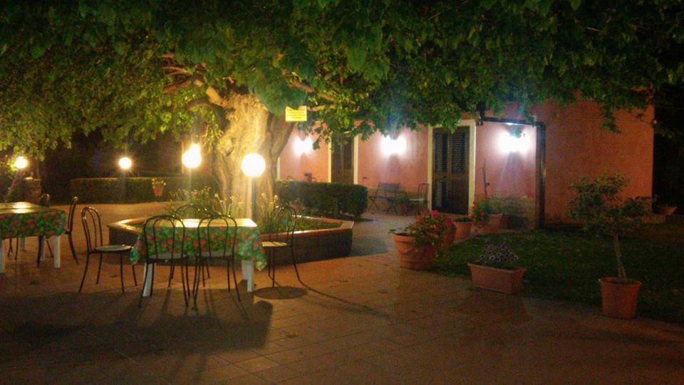 Agriturismo Il Pozzo Antico 마스칼리 외부 사진